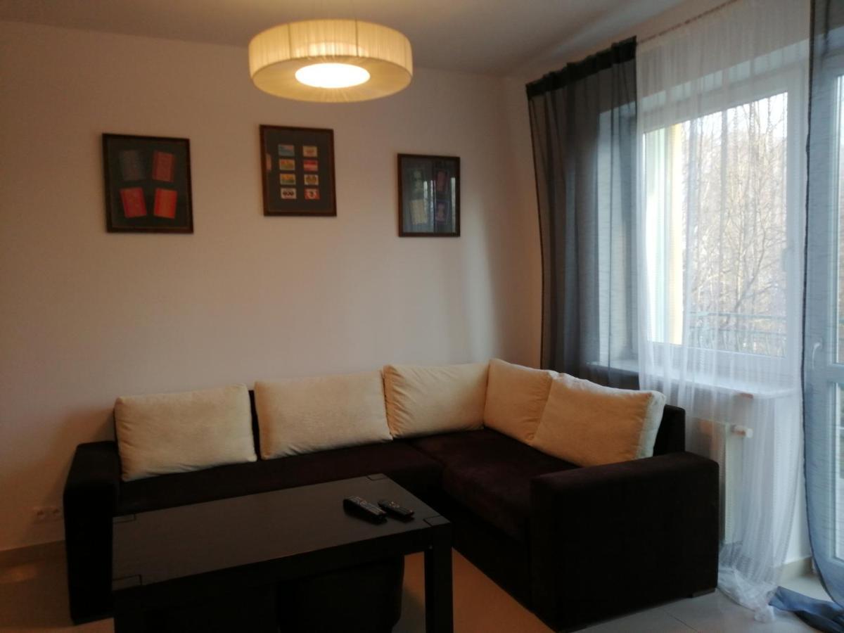 Apartament Rownica أوسترون المظهر الخارجي الصورة