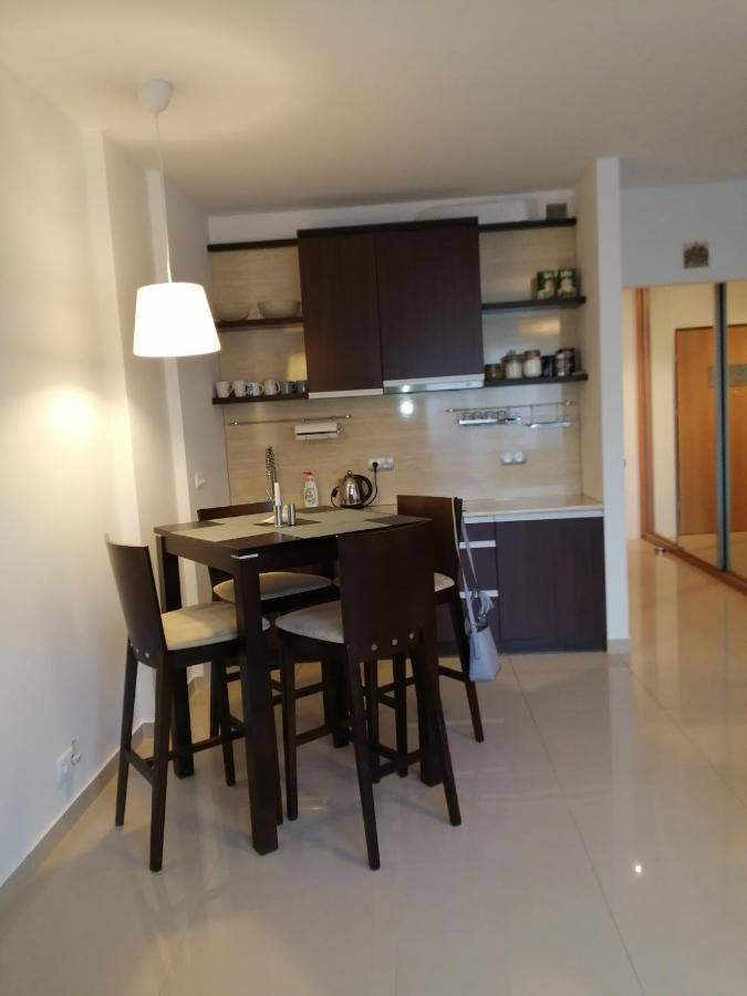 Apartament Rownica أوسترون المظهر الخارجي الصورة